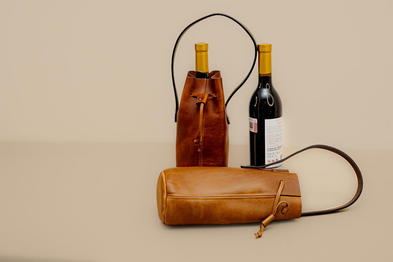 Leather Bag for One bottle with strap