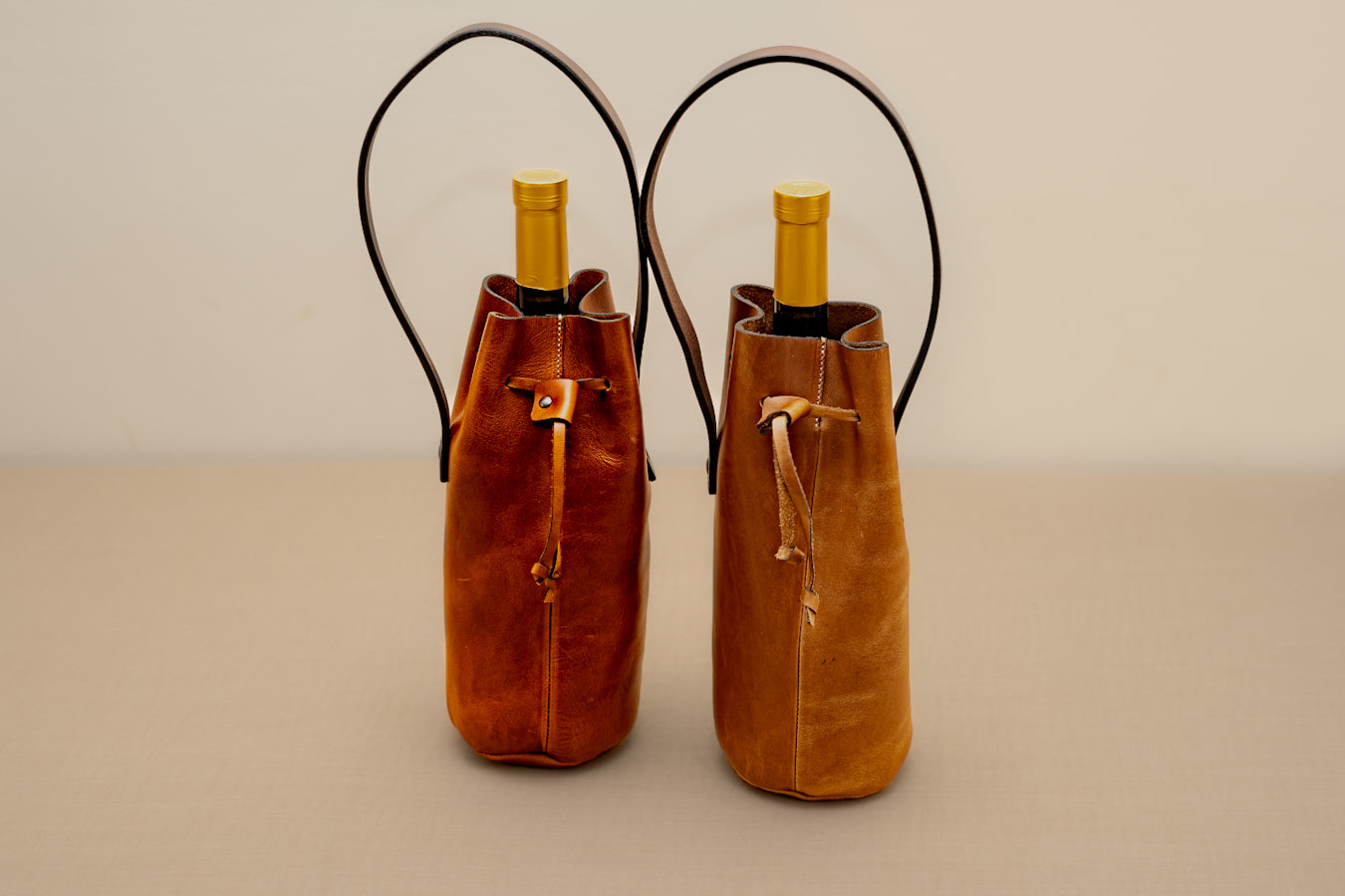 Leather Bag for One bottle with strap